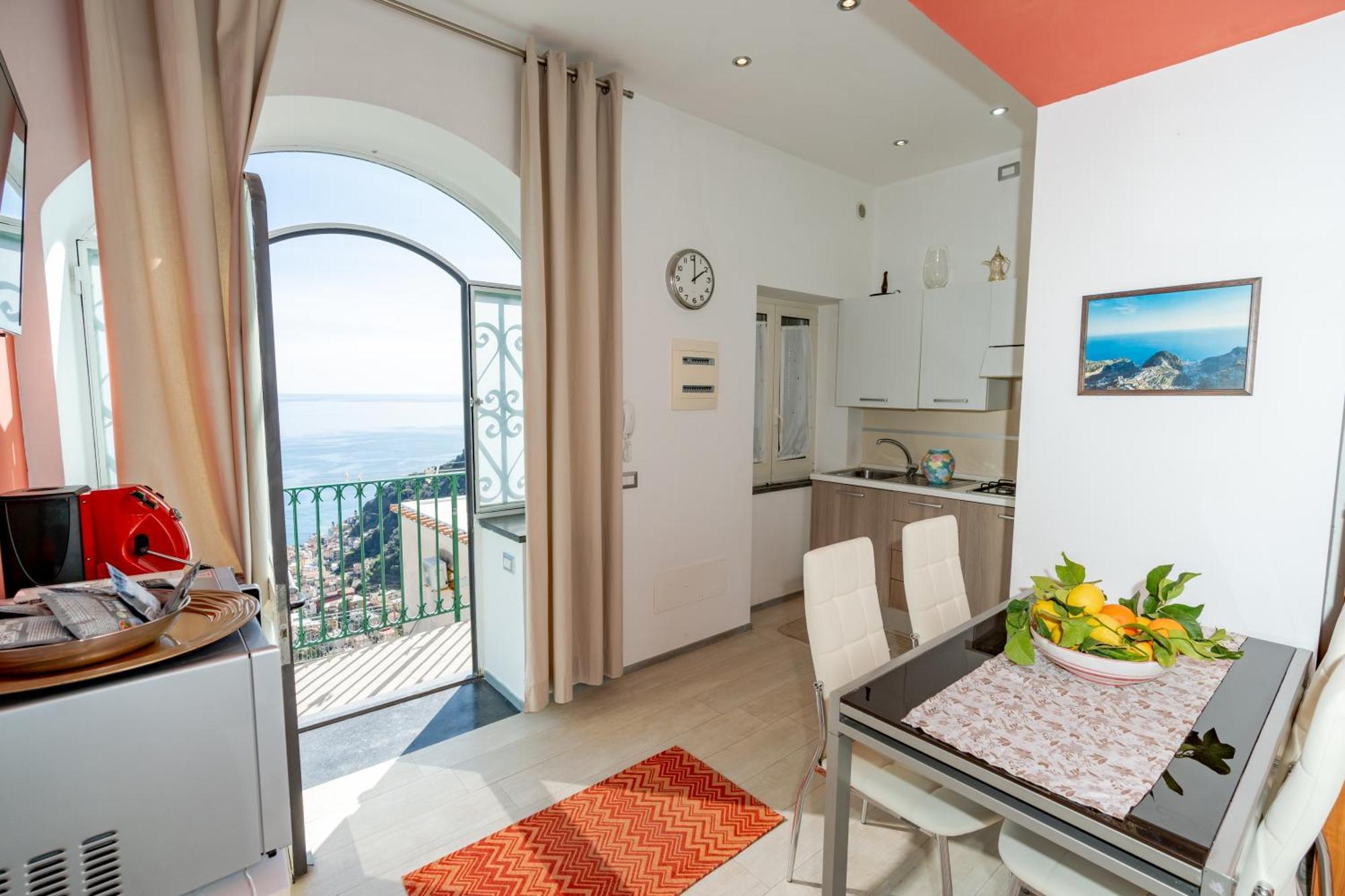 Il Paradiso Sul Mare Apartment Scala Zewnętrze zdjęcie